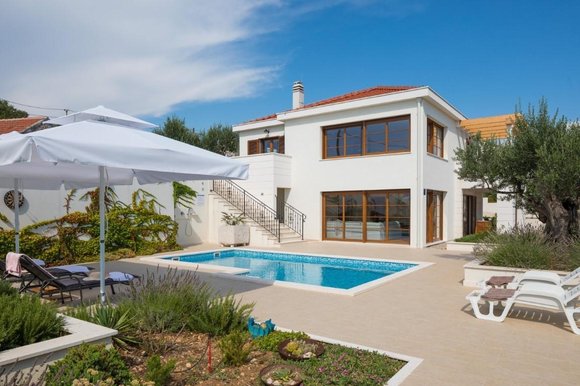 Villa Bunar