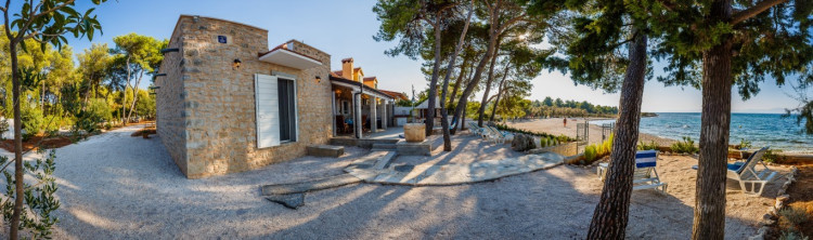 Villa Fisherman House