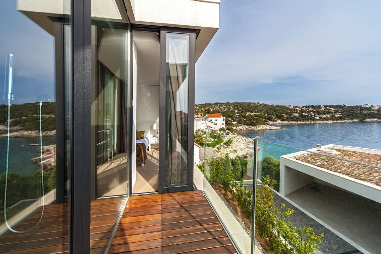 Villa Golden Star