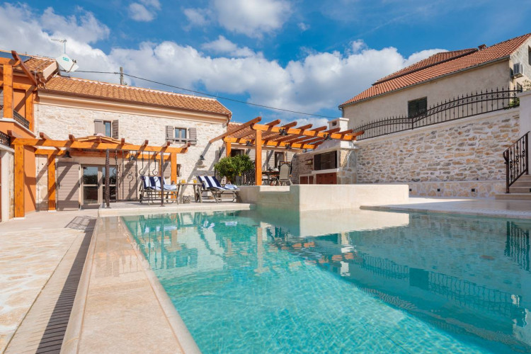 Villa Josipovi Dvori