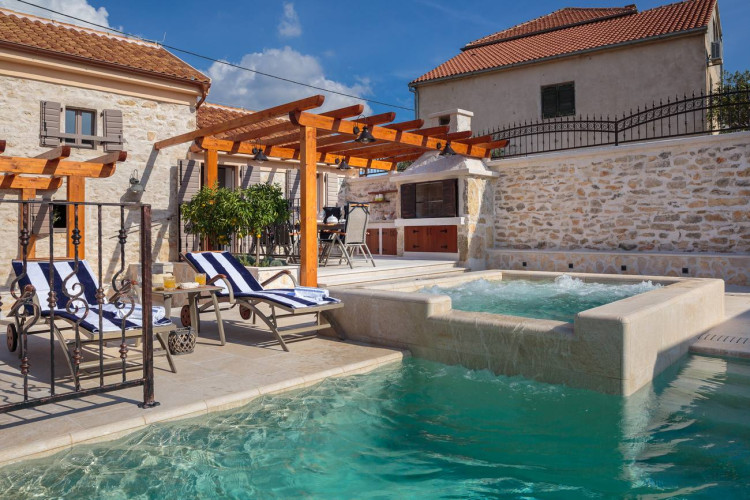 Villa Josipovi Dvori