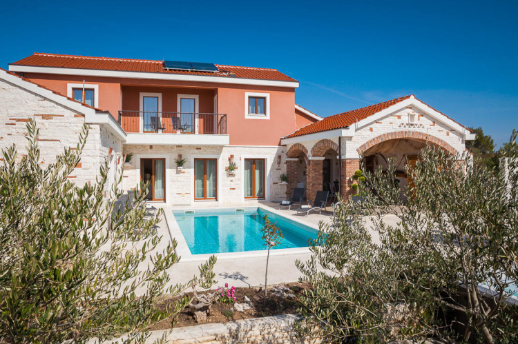 Villa Mediterranean Paradise