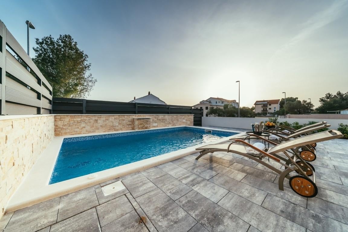 Villa Tina Srima