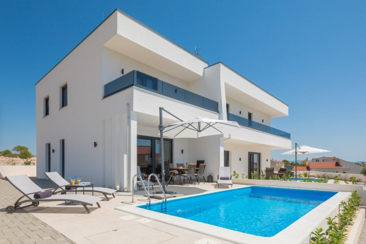 Villa Nadija