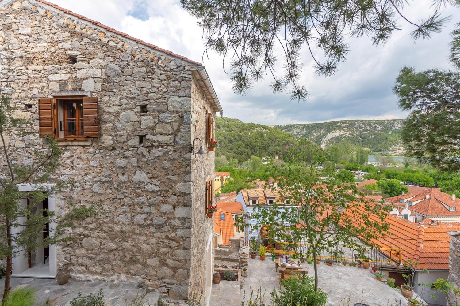 Villa Rustica House