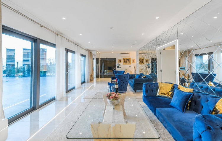 Villa Sara Kaštelir