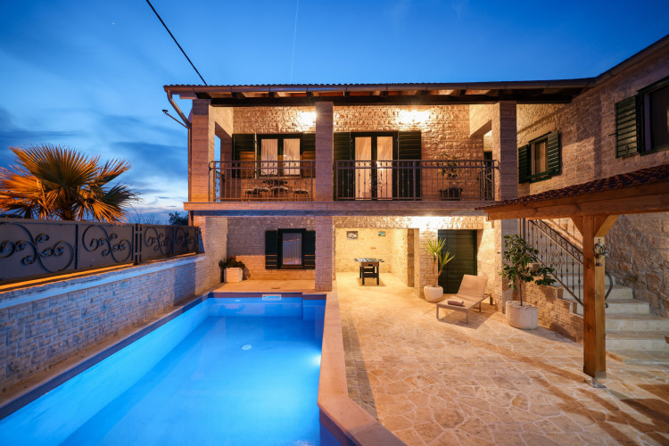 Villa Kamenita Vita