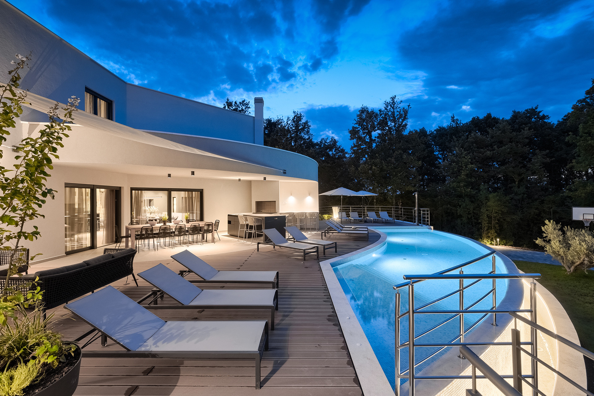 Villa Viktor Tireli