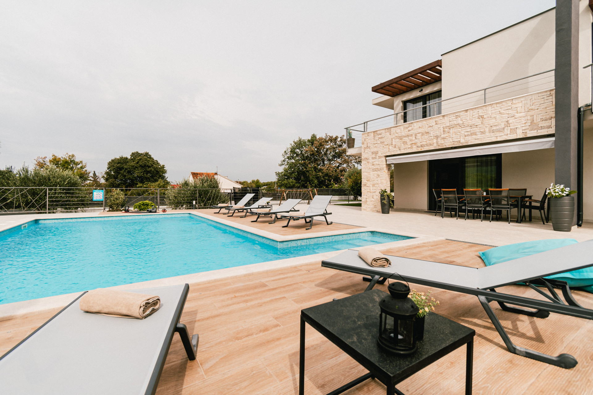 Villa B4