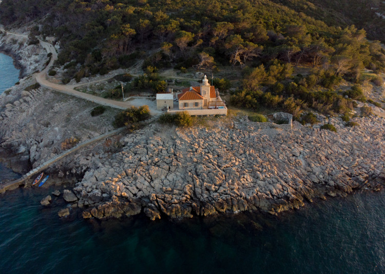 Villa Sveti Nikola Lighthouse