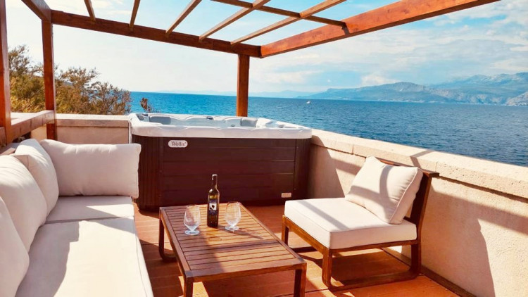 Villa Sveti Nikola Lighthouse