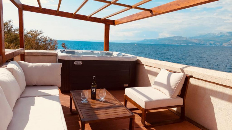 Villa Sveti Nikola Lighthouse