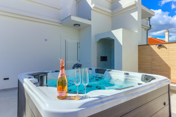 Villa Danica Kaštel