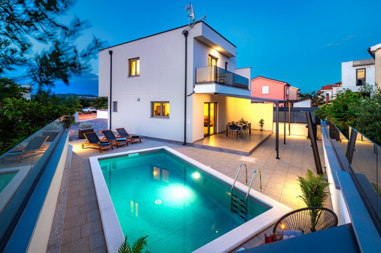 Villa Holiday Home Val