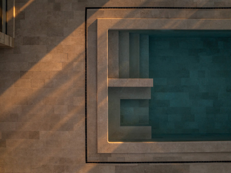 Villa Salt and Stone