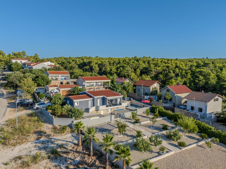 Villa Novigrad