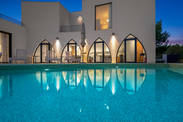 Villa Jerry's Palace