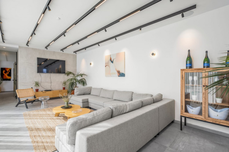 Villa Jerry's Palace