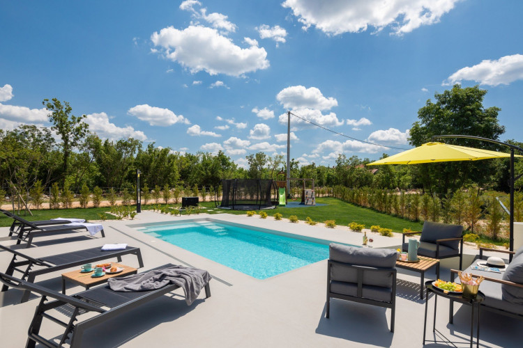 Villa Bandelli with Spa