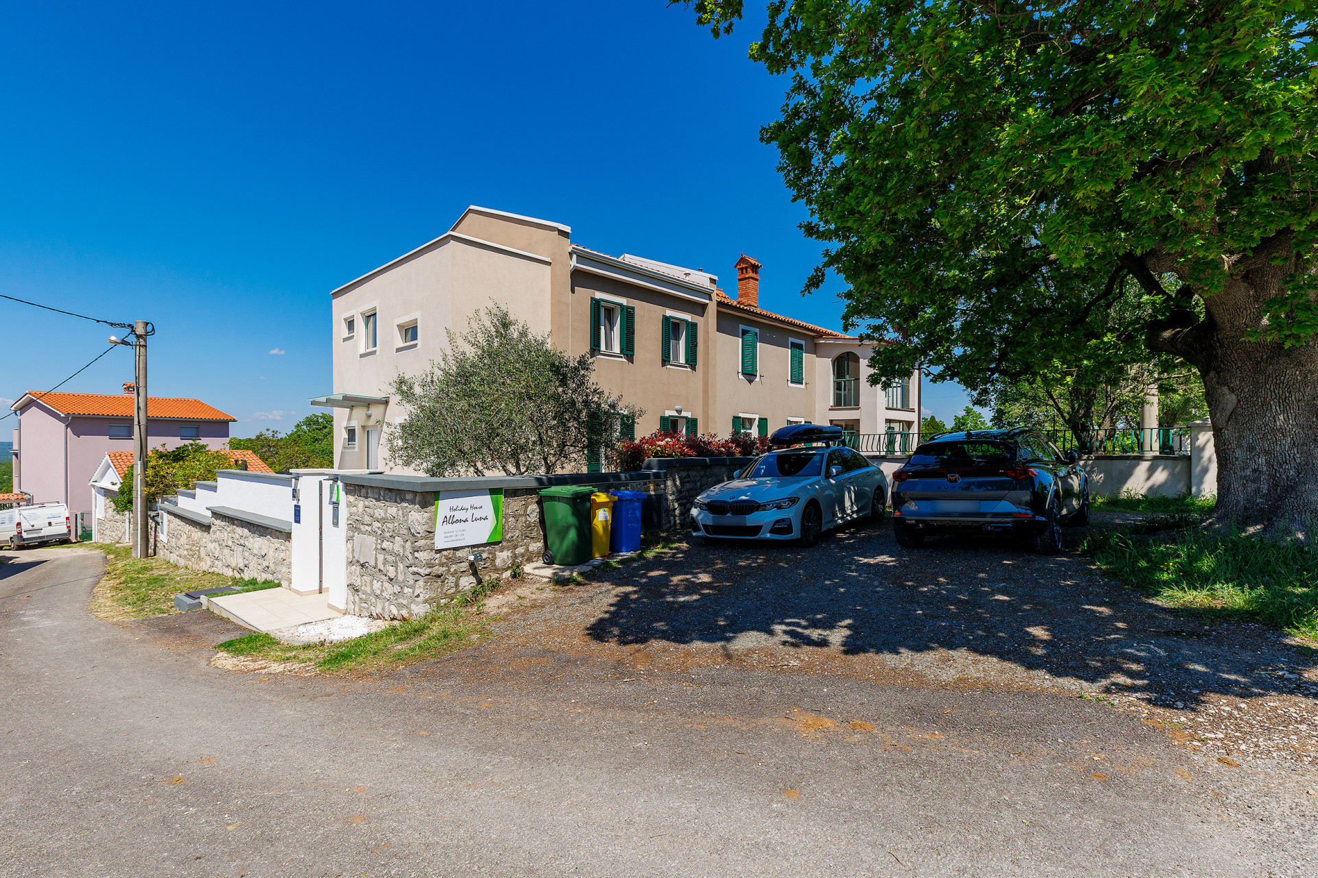 Villa Albon Luna