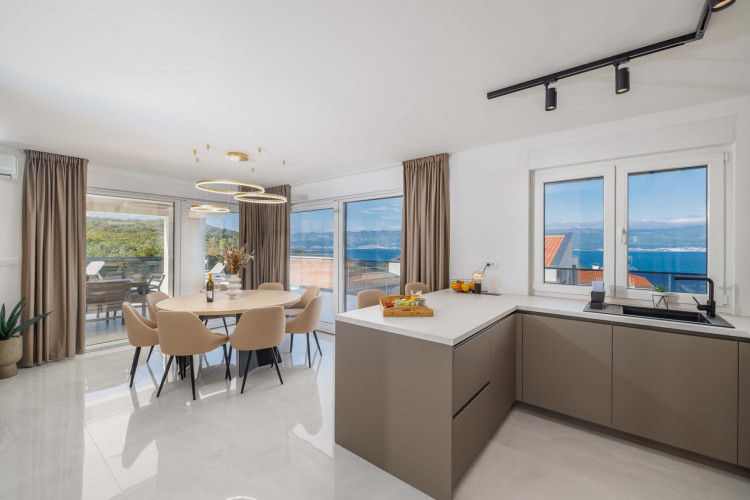 Villa Olivetree Hillside