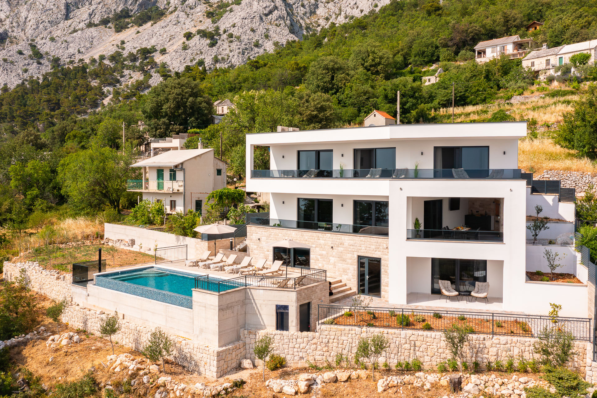 Villa Sarah Bast