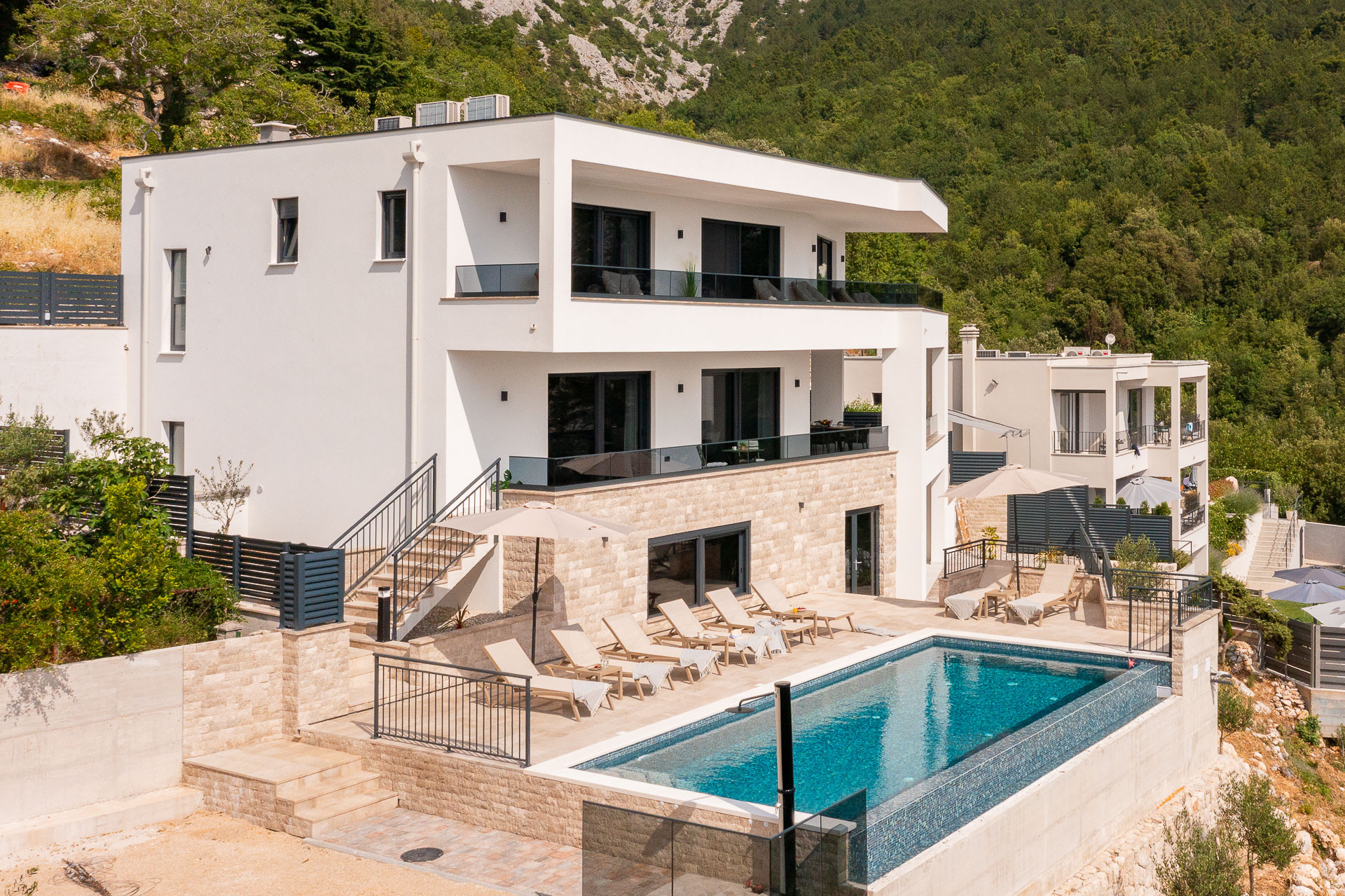 Villa Sarah Bast