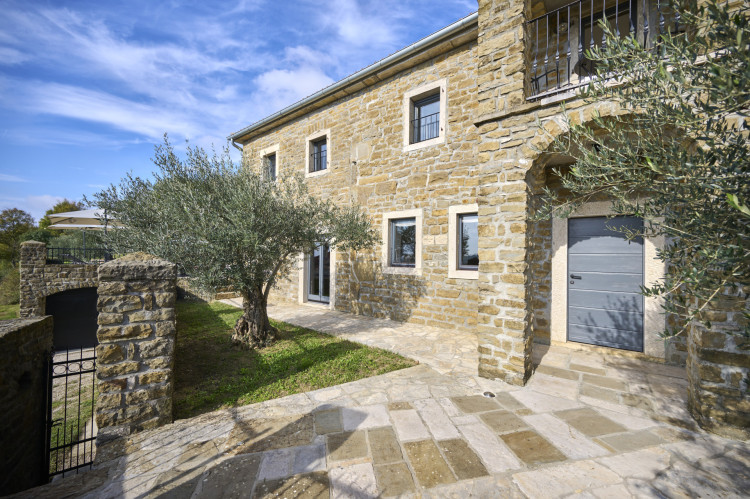 Villa Stanzia Butori