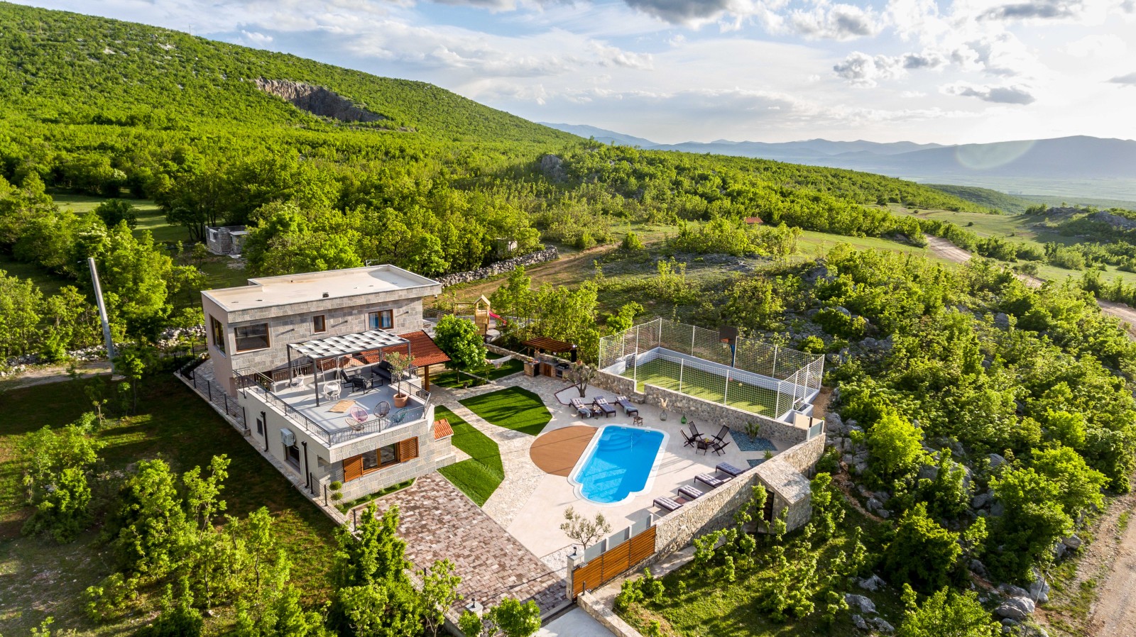 Villa Stone House Korita