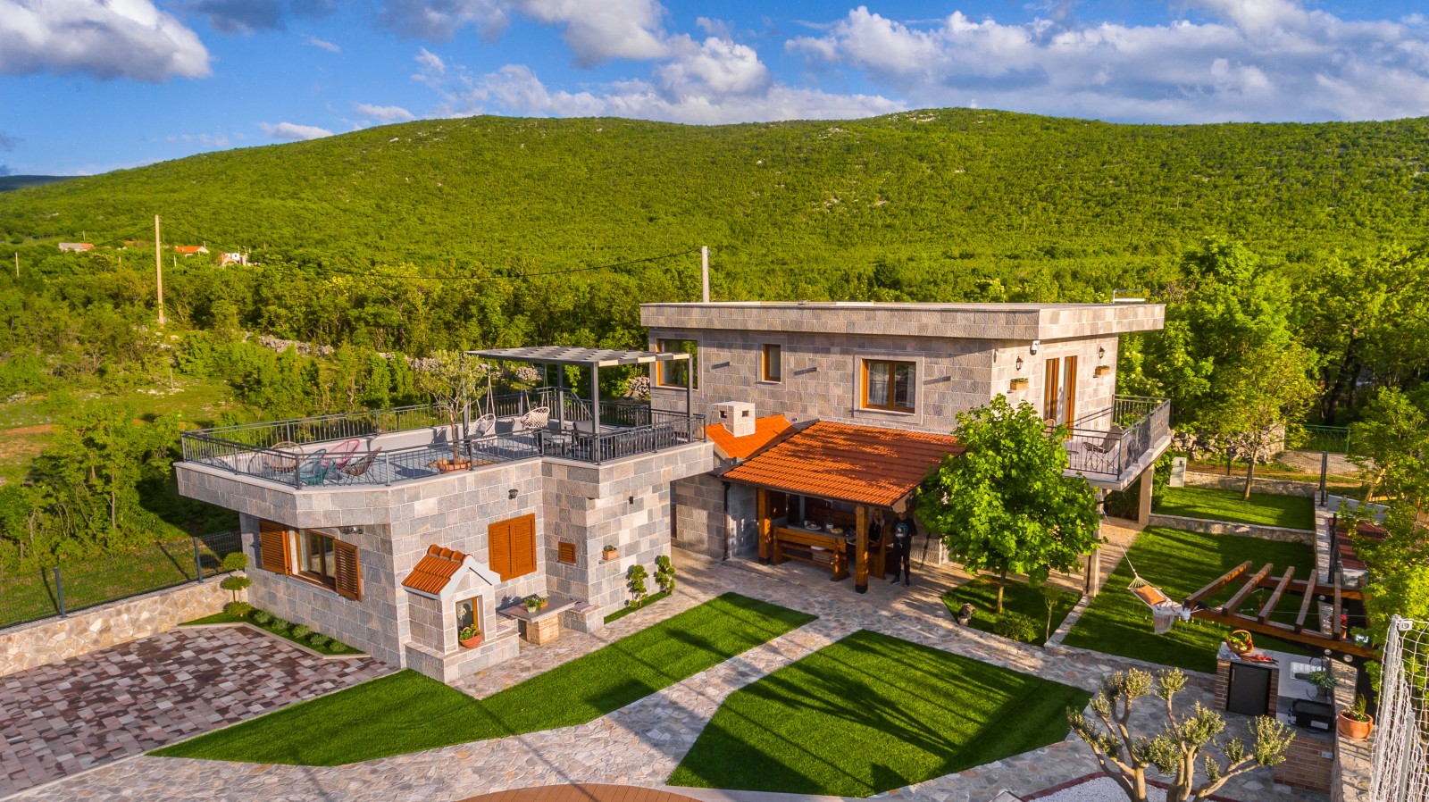 Villa Stone House Korita