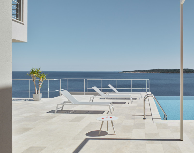 Villa Roca Vis