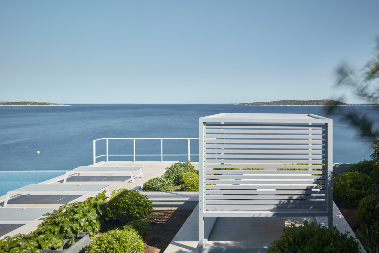 Villa Roca Vis