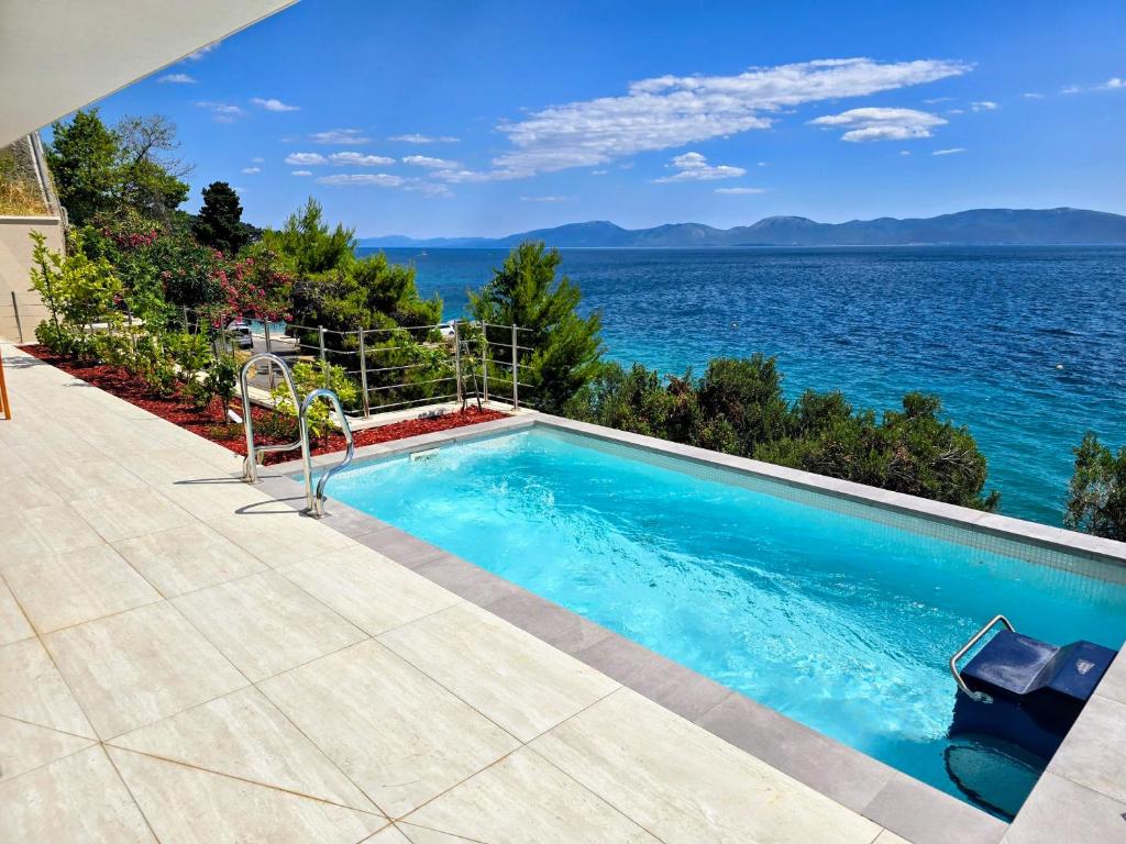 Villa Deluxe