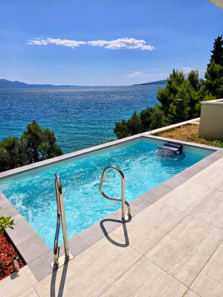 Villa Deluxe
