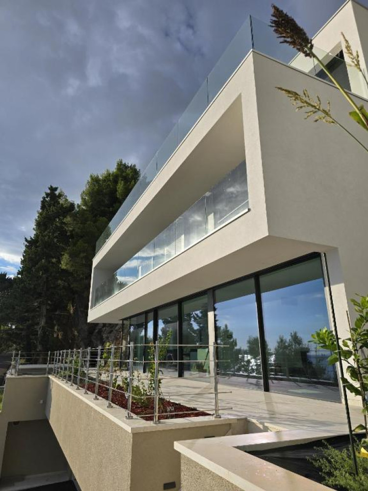 Villa Deluxe