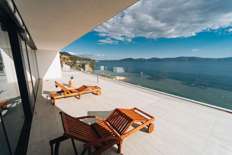 Villa Deluxe