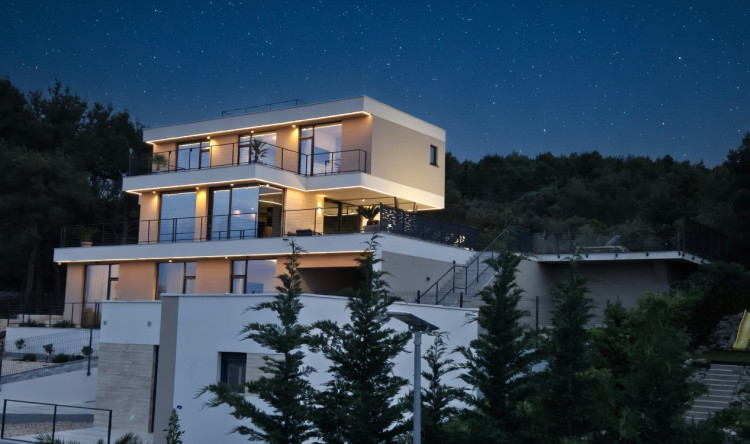 Villa Supreme Pašman