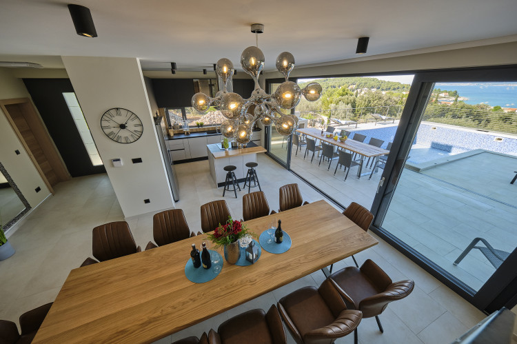 Villa Sunlight