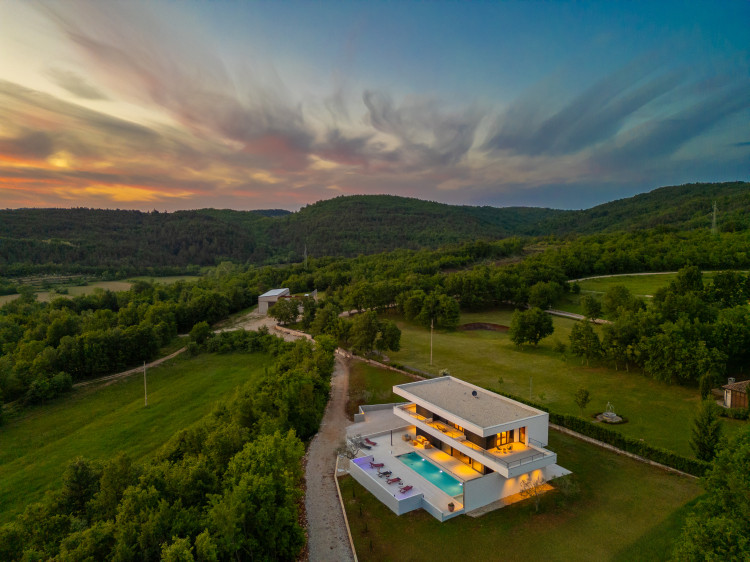 Villa She Luxury