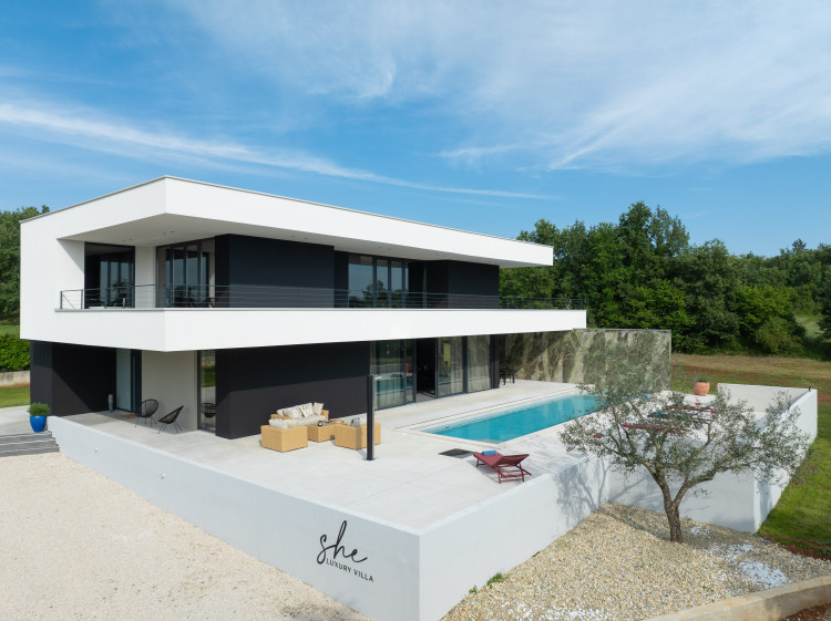 Villa She Luxury