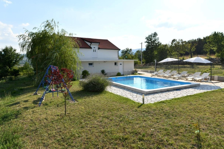 Villa Green Oasis