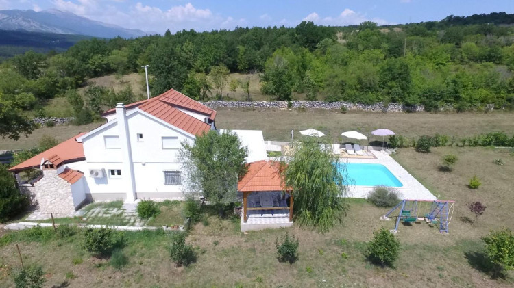 Villa Green Oasis