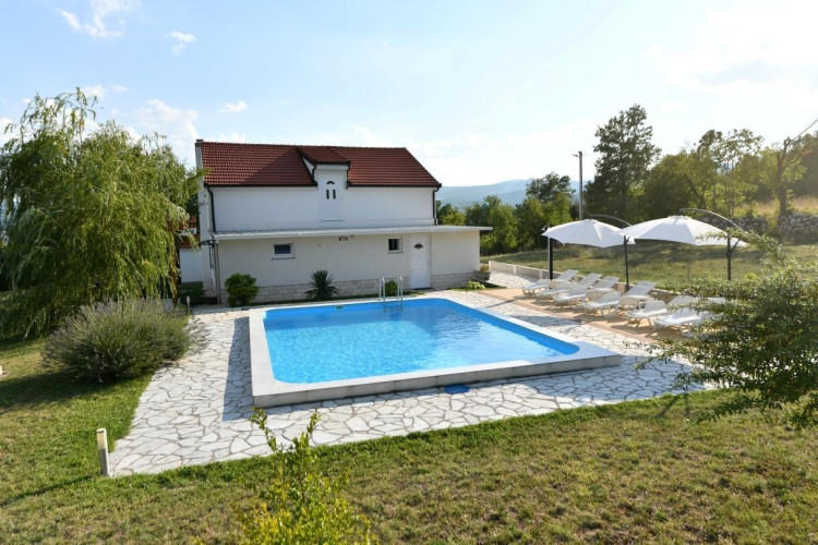 Villa Green Oasis