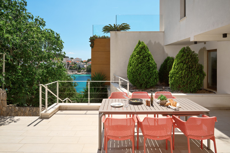 Villa Stylish