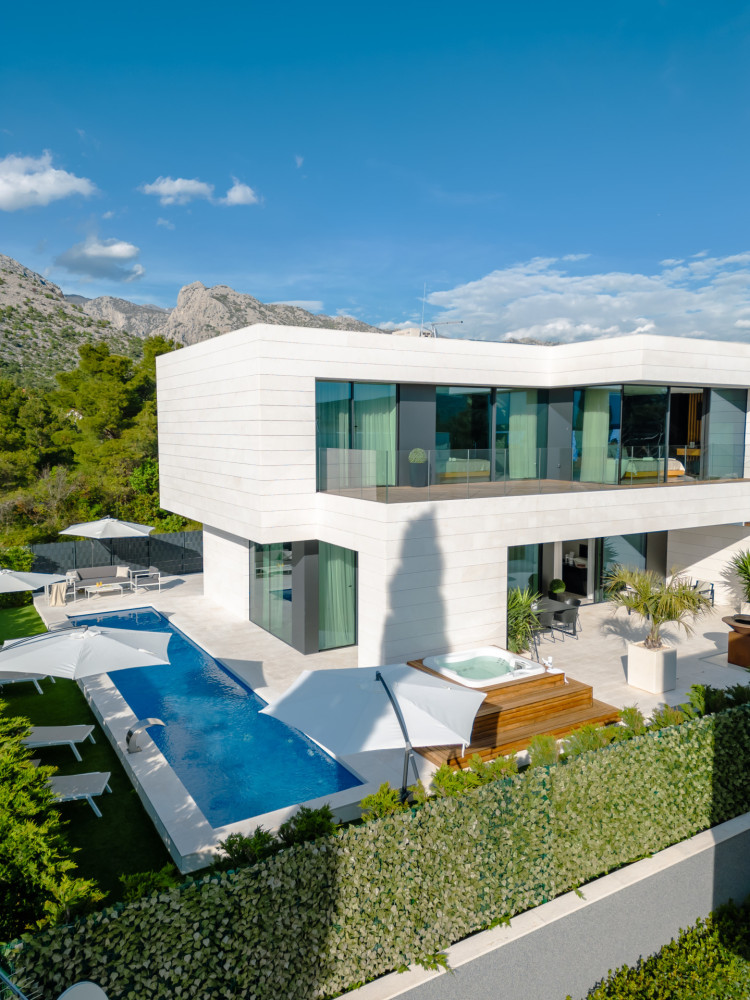 Villa Calma I & Opera