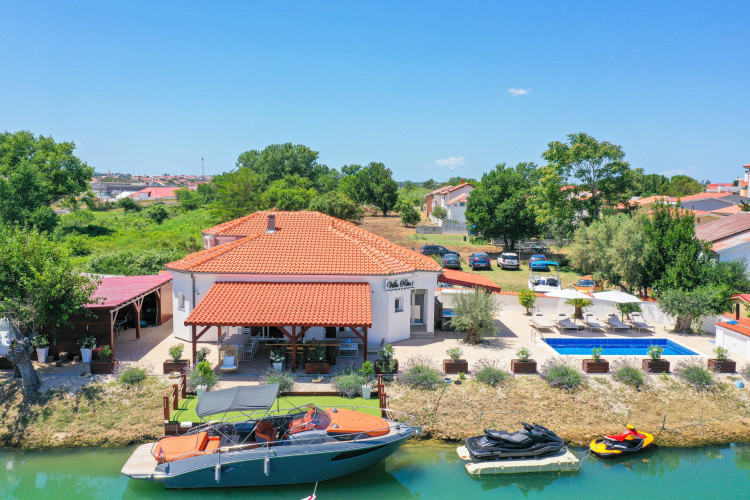 Villa Indigo