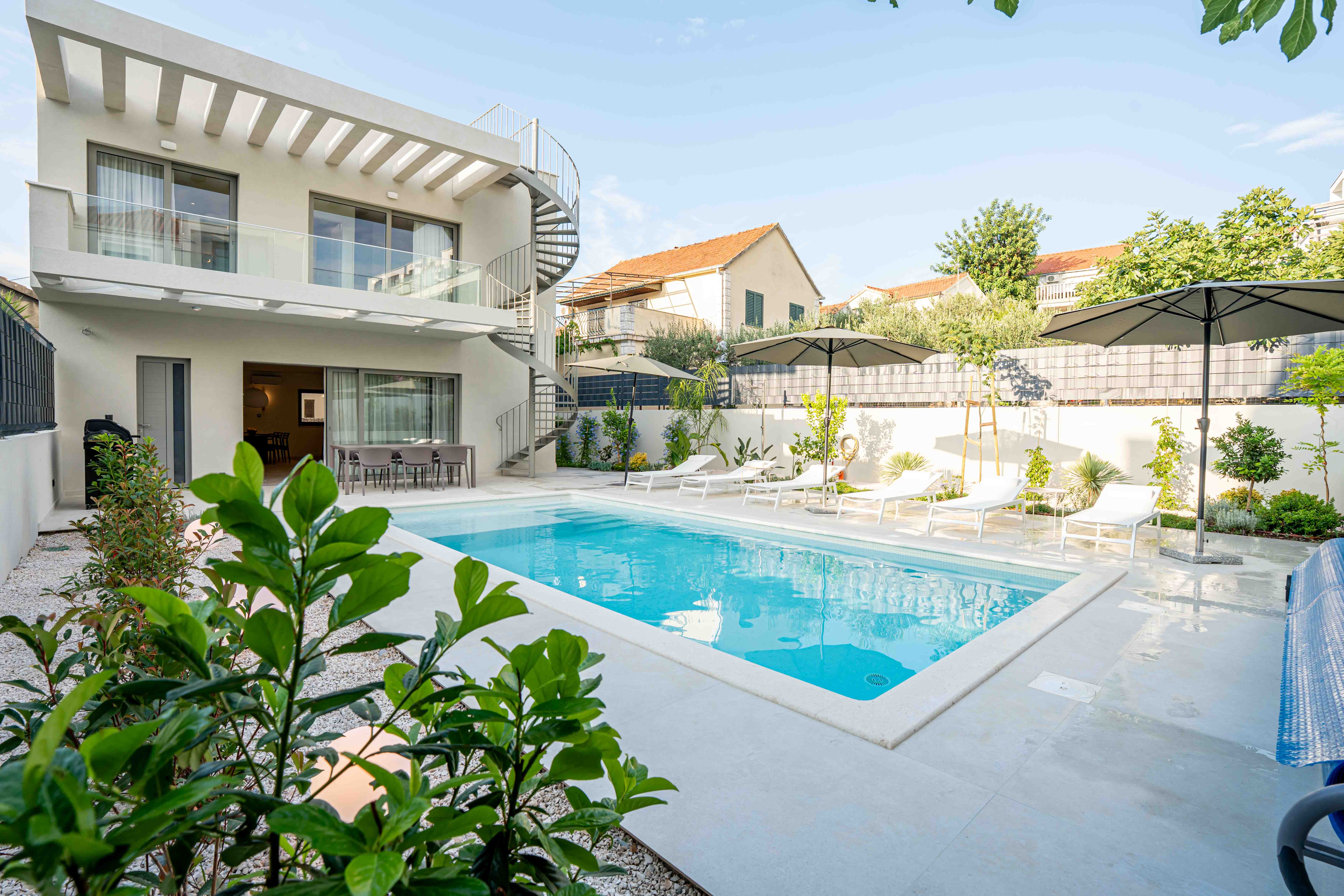 Villa Mariva Sutivan