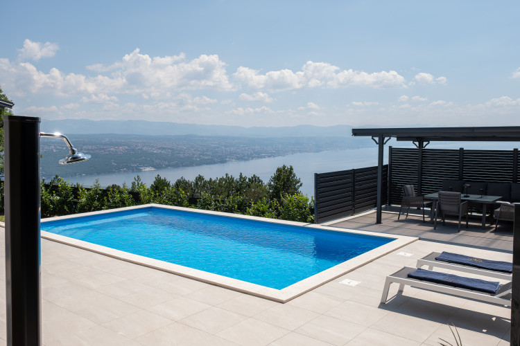 Villa Rising Sun
