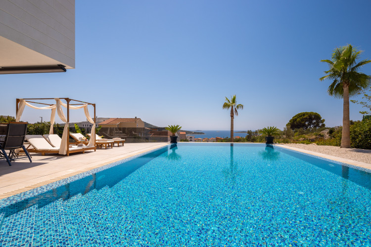 Villa Golden Lion