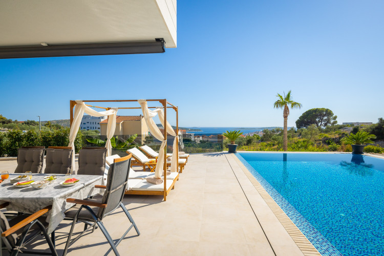 Villa Golden Lion